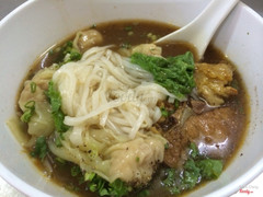 Hủ tiếu sườn kho

