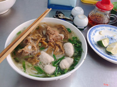 bún sườn mọc 40k