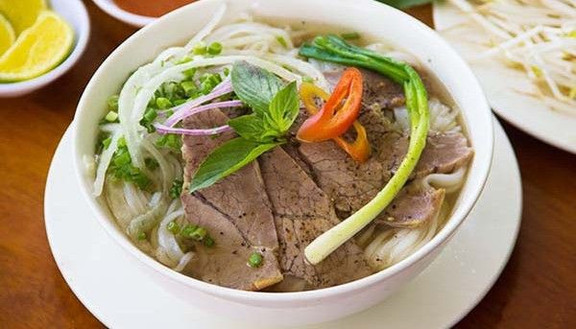 Nam Nhất Quán 74 - Phở Bò & Lẩu Lòng Bò Lai Rai - Gia Thượng