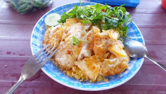 Mộng Đào - Nui Xào & Cơm Chiên