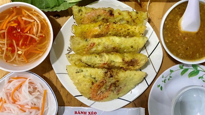 Bánh Xèo Cô Nguyệt 77 - Phan Đình Phùng