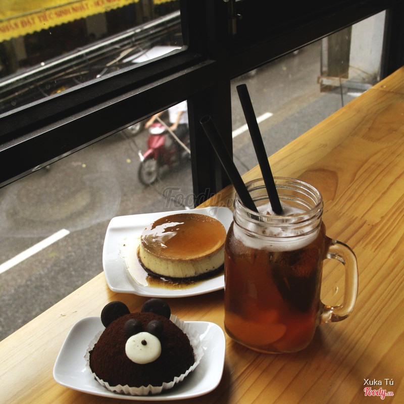 trà đào, flan gato, bánh gấu