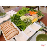 Cuốn Thịt Heo Quay