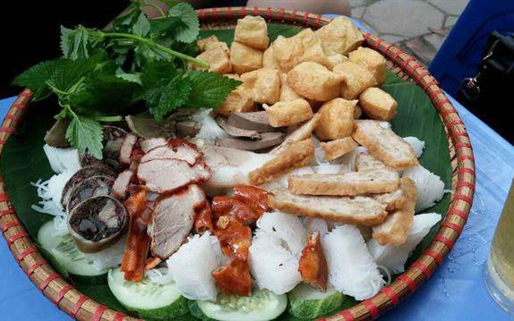 Bún Đậu Mẹt Hiệp Gà - Xuân La