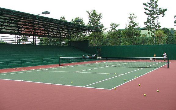 Sân Tennis - Học Viện Ngân Hàng