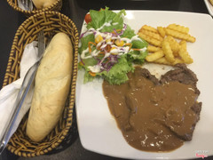 Beefsteak sốt kem nấm