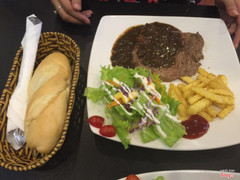 Beefstaek sốt tiêu đen