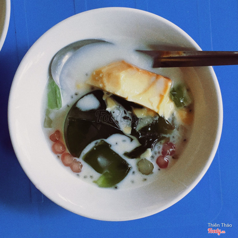 Thạch trà xanh caramel