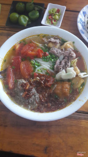 Bún riêu bò 