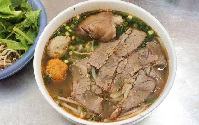 Cô Trang - Bún Bò Huế