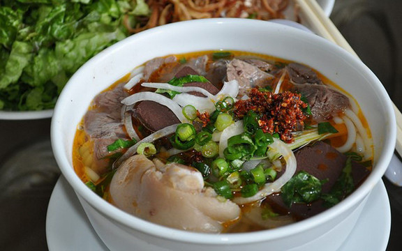 Mì Quảng - Bún Giò 