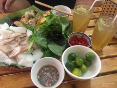 Bún đậu nghĩa tân. Đầy đủ 40k/suất . 