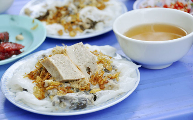 Bánh Cuốn Nóng Bà Sáu