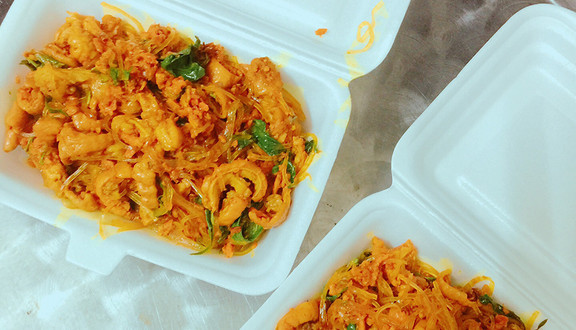 Núm Đuôi Xào Nghệ