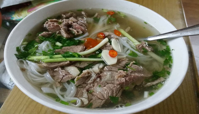 Vượng Râu - Phở Bò & Cơm Rang