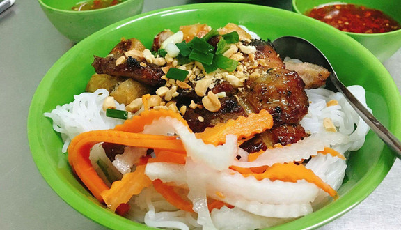 Bún Riêu - Bún Khô & Bánh Cuốn