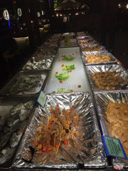 Pool buffet-1 yersin