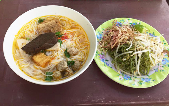 Bún Riêu Hà Nội - Chung Cư Đào Duy Từ