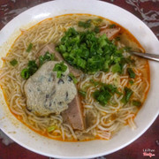 Bún chả mọc