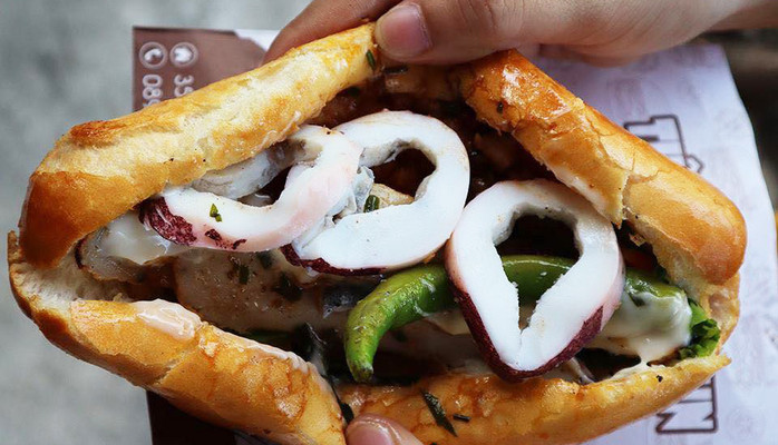 Bánh Mì Hải Sản