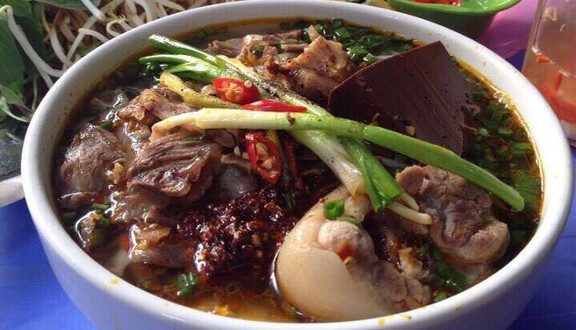 Thuỳ Hường - Bún Bò Huế