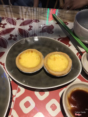 Bánh tart trứng.