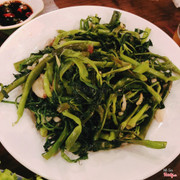 Rau muống xào