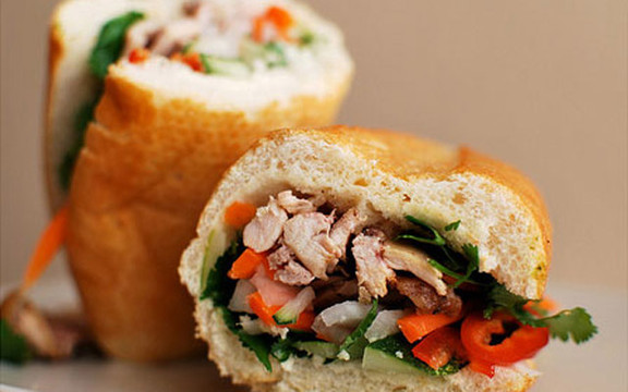 Bánh Mì Ngọc Sáng