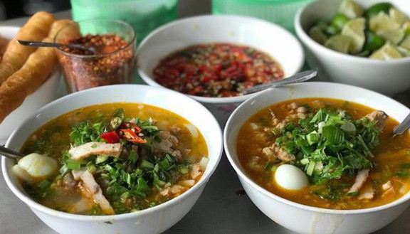 Quán O Tuyết - Bánh Canh & Bánh Bột Lọc