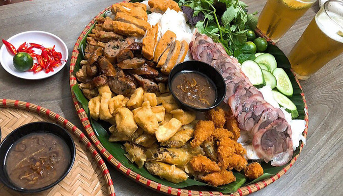 Kiều Anh Quán - Bún - Xa La