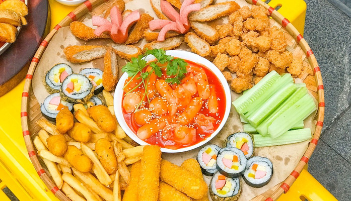 Tiệm Ăn Vặt Ngô Ngô - Mỳ Trộn Indomie - Nguyễn Khoái