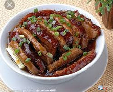 Thịt khấu khoai môn