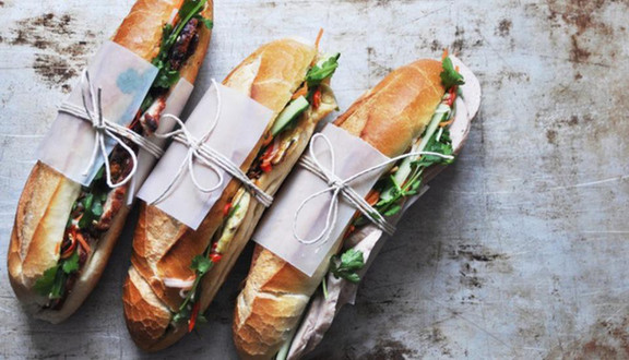 Bami Hoa - Tiệm Bánh Bà Hoa