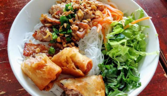 Bún Thịt Nướng & Gỏi Cuốn - Phan Văn Trị