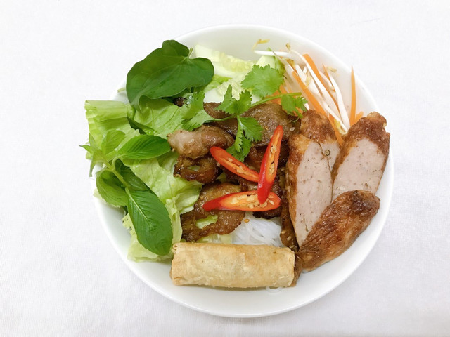 Bún Thịt Nướng & Nem Nướng - Bé An