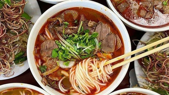 Bún Bò 64 - Đặng Tất