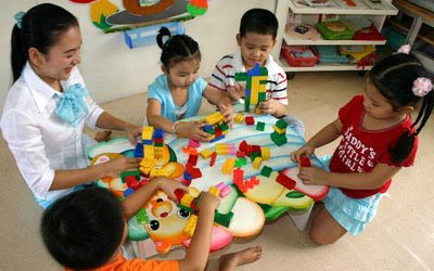 Nhà Trẻ Thỏ Ngọc - Phạm Hữu Lầu