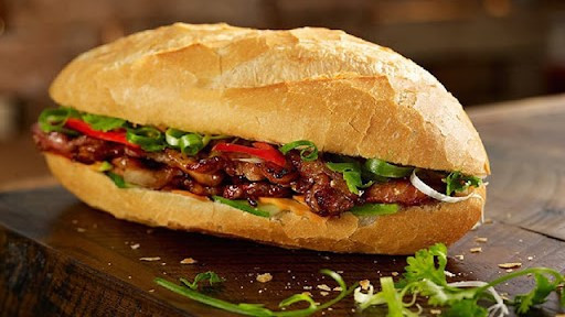 Bánh Mì Cô Bình - Võ Thị Yến