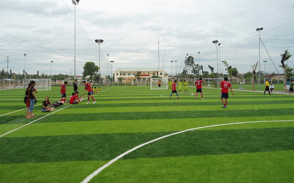 Sân Bóng Đá - Triều Khúc