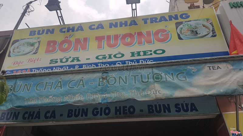 bảng hiệu