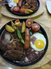 bánh mì chảo bò