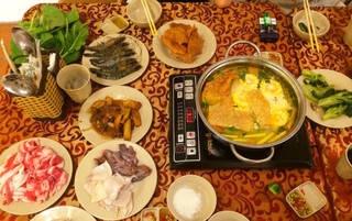 Gần trường