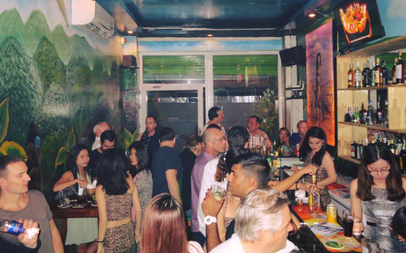 Jungle Pub