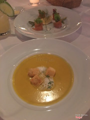 Pumkin soupe with croutonsa and creamy foam