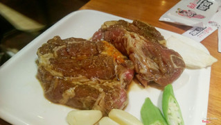 Nạc cổ heo ướp dạng steak 169k+