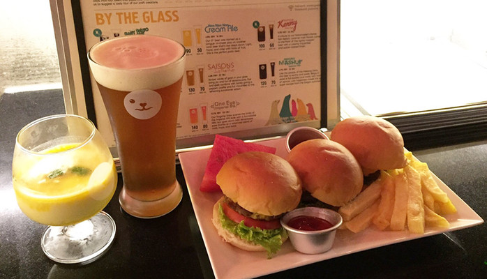 Winking Seal Beer Co. - Bia Tưoi & Món Ăn Văn Phòng