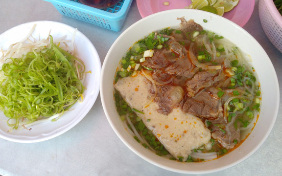 Rin - Bún Bò Huế Gia Truyền