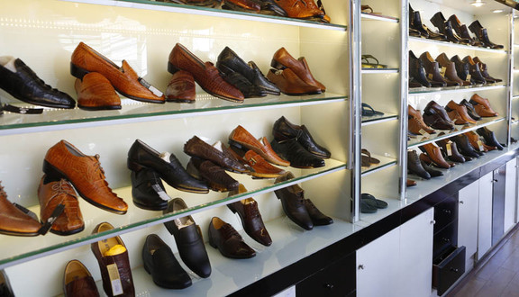 Hiệu Giày Khánh Lợi