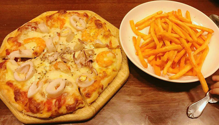 Mercury Food - Pizza Chicken