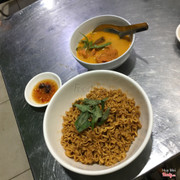 Mì trộn khô
